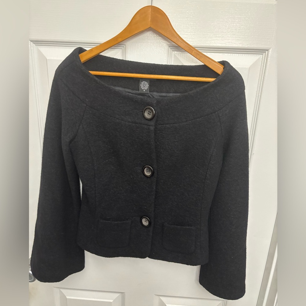 Arden B Black Wool-Blend 60s Inspired Cropped Trumpet Sleeve Jacket, Sz. M